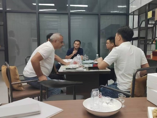 与俄罗斯客户达成合作意向